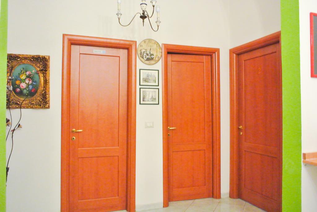 Guest House Hellokitty Rome Bagian luar foto