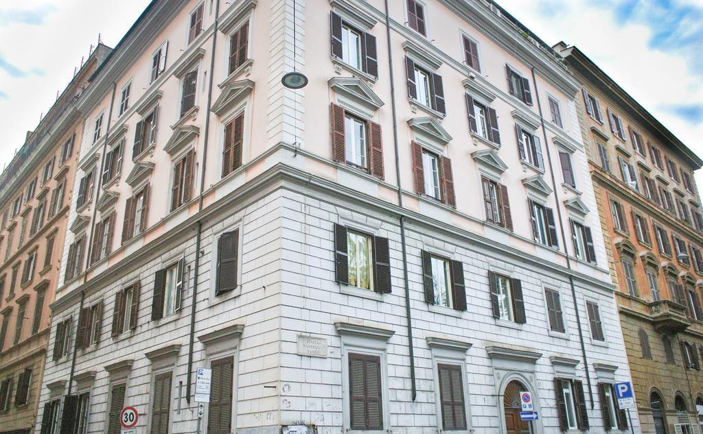 Guest House Hellokitty Rome Ruang foto