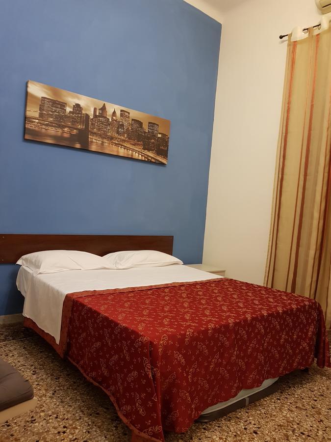 Guest House Hellokitty Rome Bagian luar foto